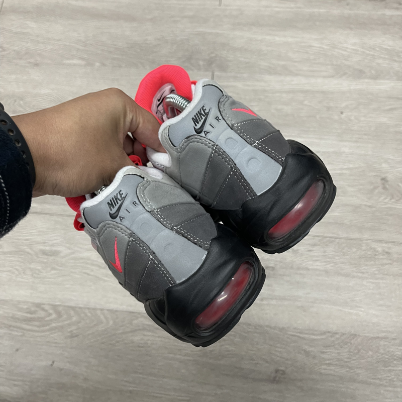 Nike Air Max 95 Solar Red (2018) Size Shoes Only $140