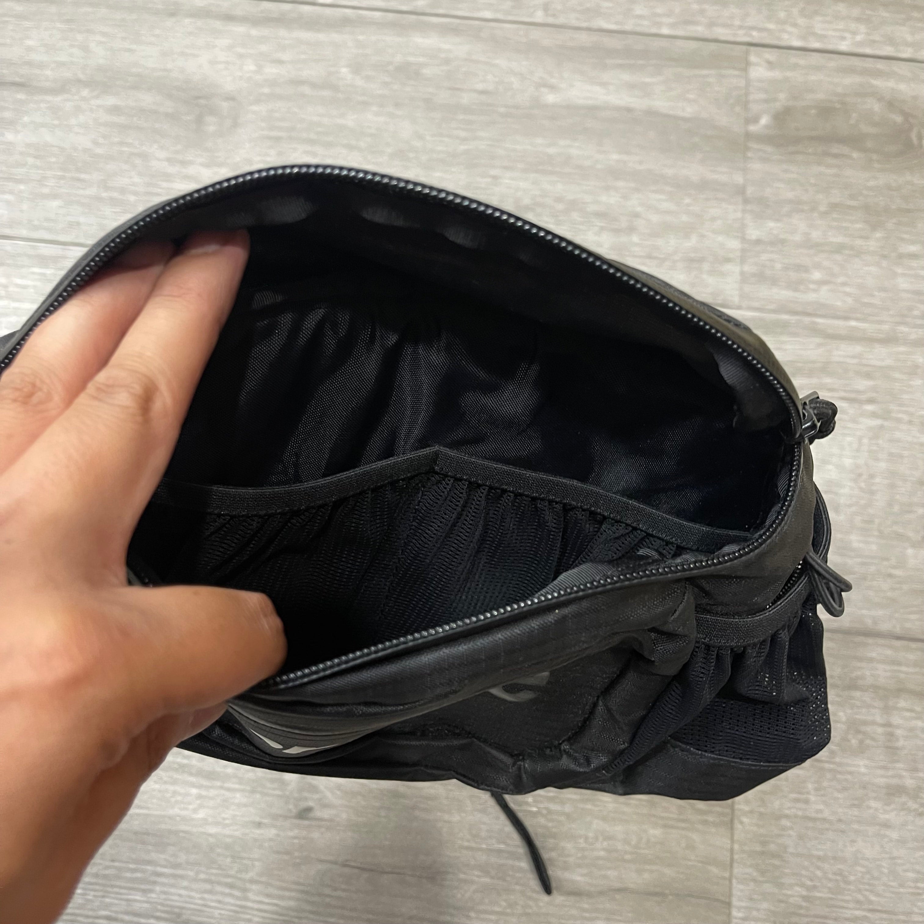 新古品 未使用 Supreme 2022ss Sling Bag Black Supreme SS22 Side Bag - Black | eBay