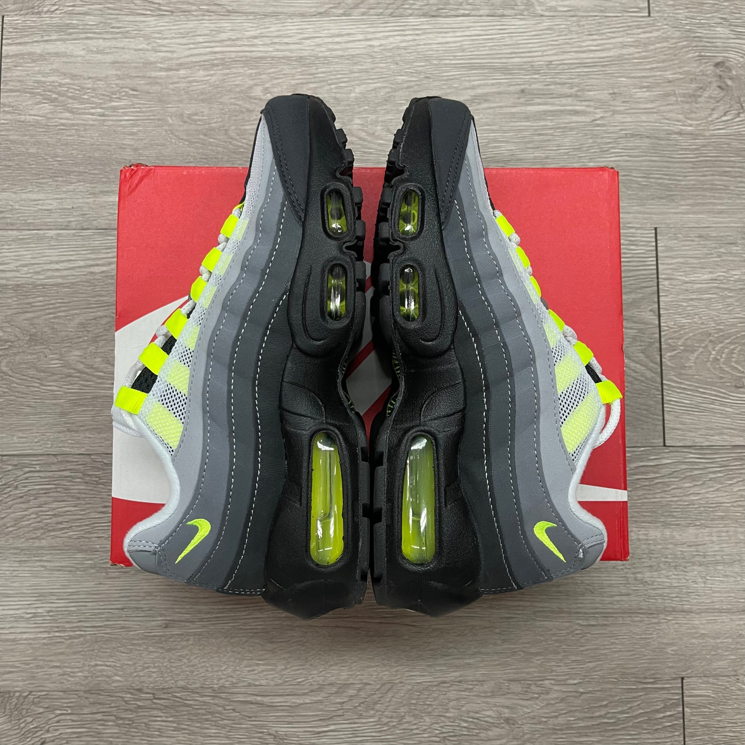 Nike Air Max 95 Neon (2020) Sz 4Y $100 | Archived SF