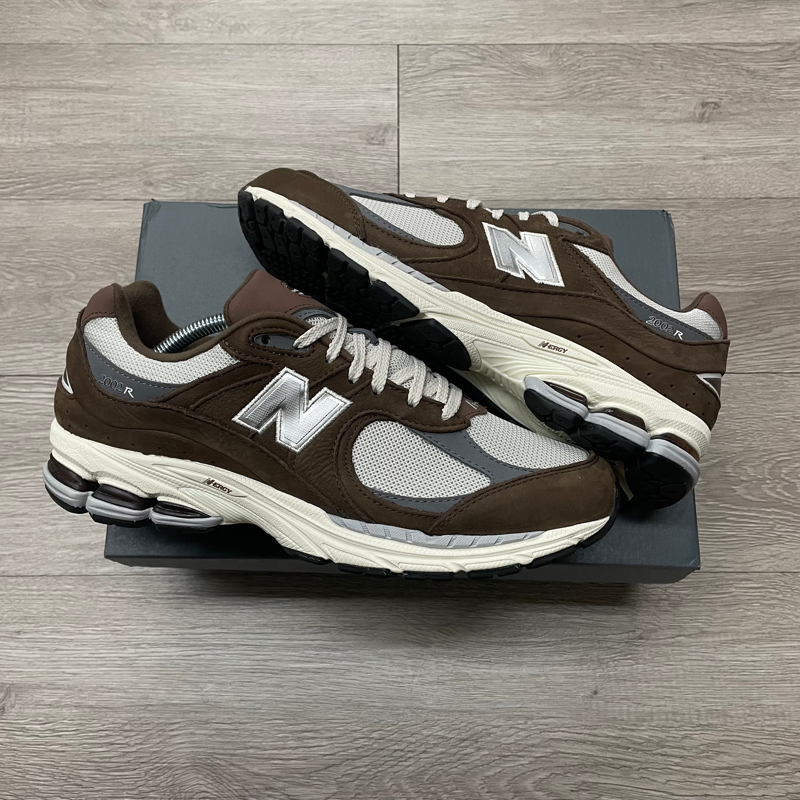 New Balance 2002R Brown Beige Sz10 $110 | Archived SF